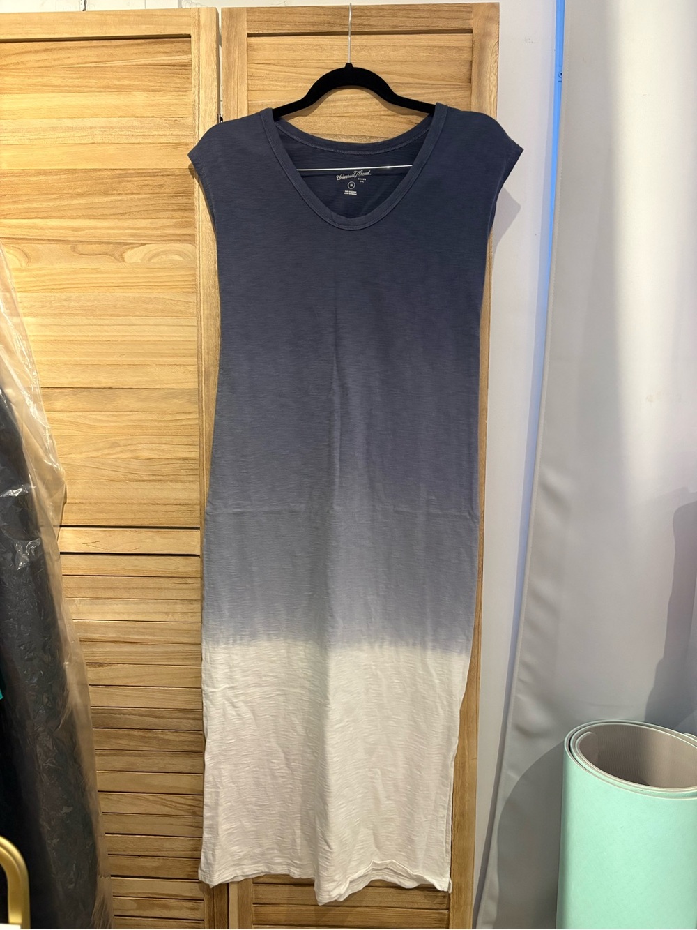 Universal thread dress